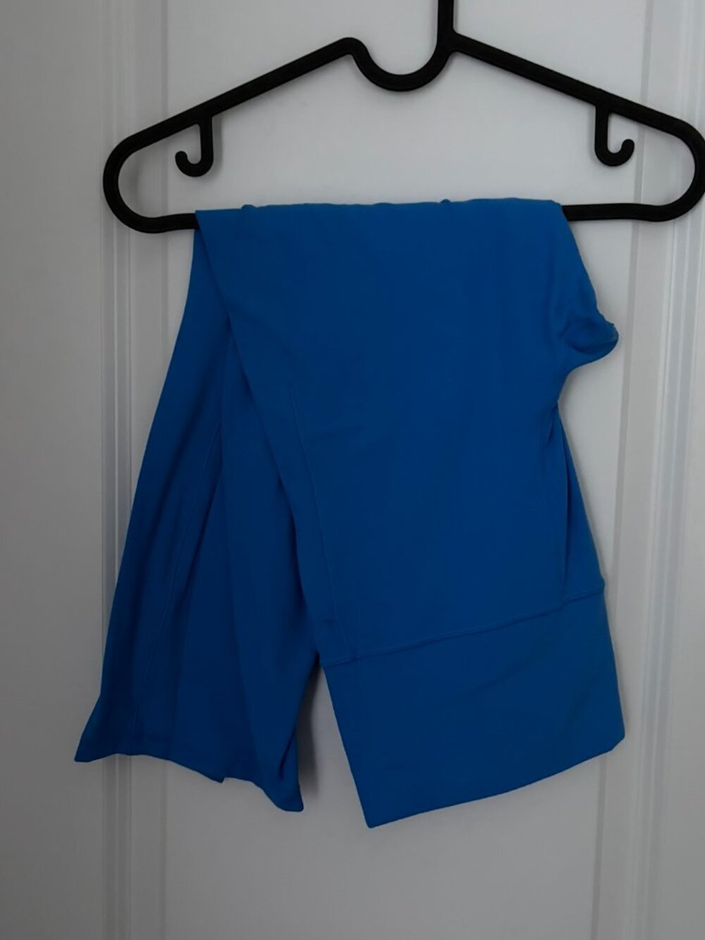 Athleta Salutation Stash 7/8 Tight